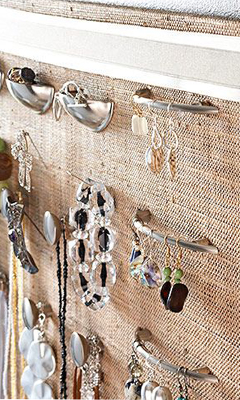 Jewelry Display Ideas + Repurposed Drawer Project - Girl in the Garage®