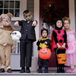 trick-or-treating-kids