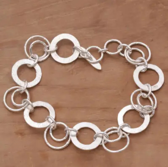 Sterling-Silver-Linked-Jump-Ring-Bracelet