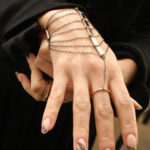 Linked-Bar-Hand-Chain-Bracelet