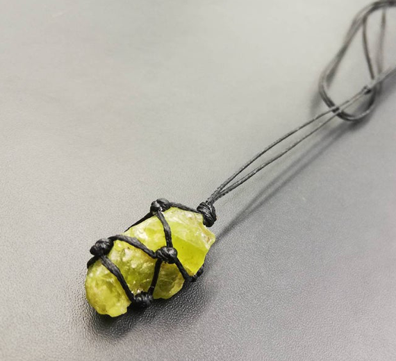 Peridot-Knotted-Pendant-Necklace